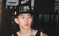 [포토]박재범, 근육질 몸매 드러낸 '민소매 패션'
