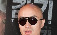 [포토]홍석천 '오랜만에 극장 나들이~'