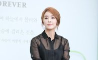 [포토]'이민정-이병헌 결혼' 정유미, 블랙 시스루 하객패션