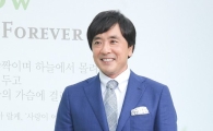[포토]'이민정-이병헌 결혼식' 김승우, 훈훈한 미소~