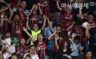 [포토] 한여름의 명경기 '주인공은 데얀'