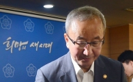 [포토]현오석 부총리, 멀어진 희망의 새시대?