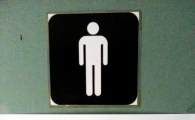 화장실 사용 금지 경고, "얼마나 막혔으면!"