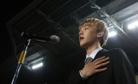 [포토] EXO 백현 '경건한 자세로 애국가를'