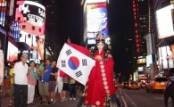'미스코리아' 이성혜, 1인 태극기 퍼포먼스 화제 "동참 하실거죠?"