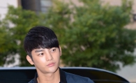 [포토]청담동에 서인국이 떴다… 화보가 따로 없네!