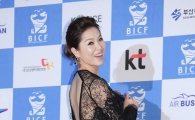 [포토]김지선 '아찔한 반전드레스'