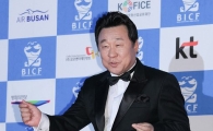 [포토]임하룡, 축제에 빠질 수 없는 '트위스트 춤'