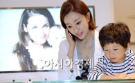 [포토]윤손하-신시우, 주얼리 쇼핑에 푹 빠졌네!