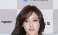 [포토]효민, 男心 흔드는 '섹시복근'