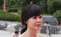 [포토]김윤진, 눈길 사로 잡는 '누드톤 드레스'