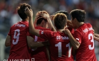 [포토] 손흥민 선제골에 기뻐하는 태극전사