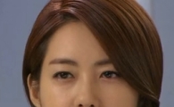 이요원 립스틱, 세련된 퍼플 컬러로 폭발적 반응