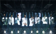 슈퍼주니어, 中서 '슈퍼쇼5' 성황리에 개최…1만 명 운집