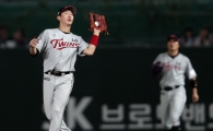 [포토] 손주인 '글러브에 쏙'