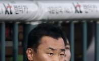 [포토] 이범호 '커피 한 잔의 여유'