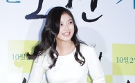 [포토]김유정, 깜찍한 '배꼽 인사'