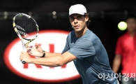 [포토] 나달 '혀를 낼름'