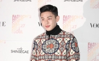 [포토]유아인, 가을남자 된 '깡철이'