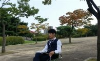 '스캔들' 김재원, 음악 들으며 초 집중 대본 연습 '럭셔리'