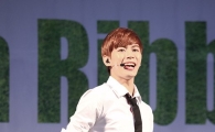 [포토]빅스 홍빈 '오늘 제 생일이예요'