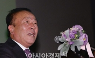 [포토]임현식 "제6회 노인영화제 개막을 축하해요"