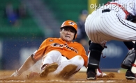 [포토] 정현석 '몸 던져 역전~'