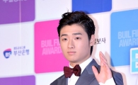 [포토]이다윗, 부일영화상 첫 레드카펫 주인공은 바로 나!