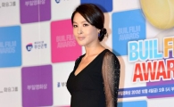 [포토]박지영, 옆트임이 패션포인트!