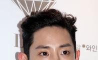 [포토]이수혁, 조각이네~
