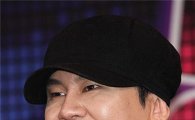 YG 양현석, "부모로서 눈물이 나" 세월호 희생자에 5억 기부 