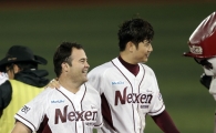 [포토] 나이트 '승락이가 승리투수네'