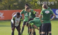 [포토] 훈련 도중 부상당한 네이마르