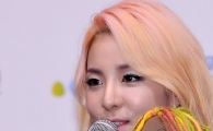 [포토]산다라박 "제 아우인형 이름은 다롱이"