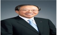 이장호 前 BS금융 회장, 부산국제영화제서 감사패 수상
