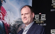 [포토]케빈 파이기, 만나서 반가워요!