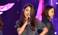 [포토]열창하는 나인뮤지스 경리(스타24시)