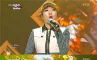 '뮤직뱅크' 정인, 가을을 노래하다