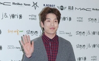 [포토]창민, '패션위크 왔어요'