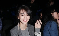 [포토]윤승아, 찢어진 바지와 안 어울리는 '앳된 외모'