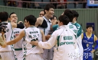 [포토] 원주 동부 '막판 뒤집기!'
