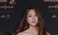 [포토]달샤벳 수빈, 넘어져도 미모는 여전