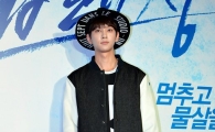[포토]강철웅 '독특한 패션'
