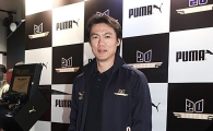 [포토]포즈 취하는 홍명보 감독