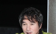 [포토]조재현, "'무게'로 인사드려요"