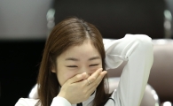[포토] 김연아 '규혁오빠 너무 웃겨요~'