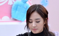 [포토]소녀시대 유리, 사인은 정성껏~