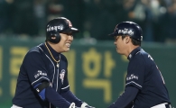 [포토] 김현수 1타점 적시타 기쁨