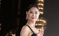 [포토]레드카펫 밟는 클라라 '저 부르셨어요?'