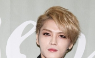 [포토]김재중, 백옥같은 피부 '여심 흔드네'